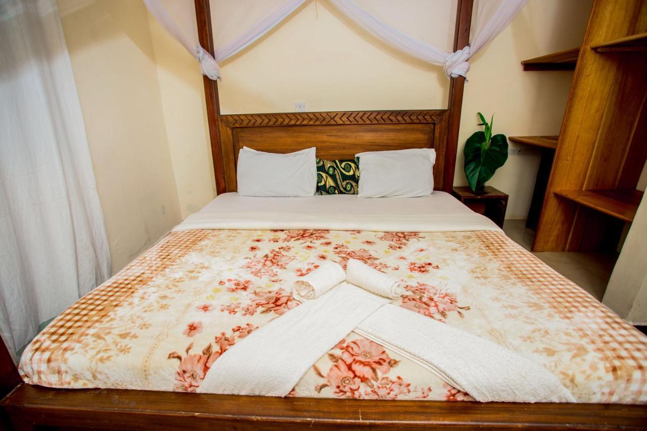 The Secret Garden Hotel Moshi Exterior foto